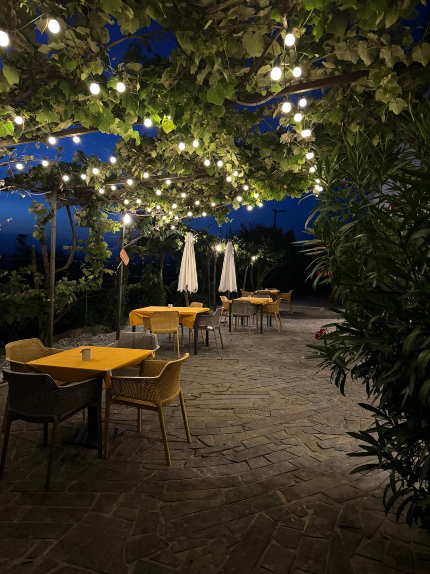 Glamping Green Istria Tiny Houses Truske ภายนอก รูปภาพ